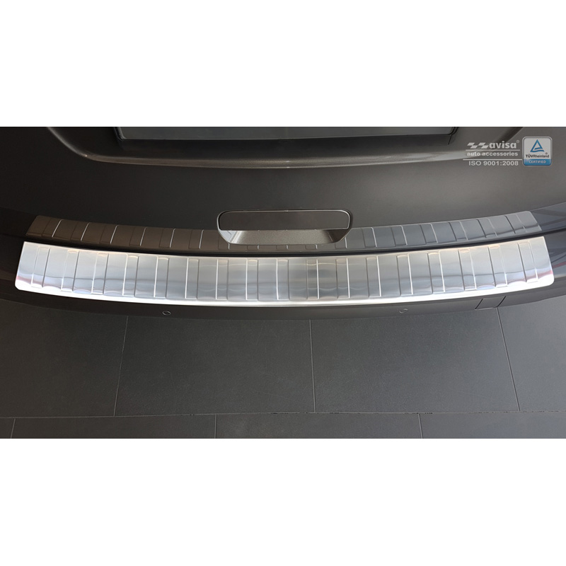 Stainless Steel Rear bumper protector  Citroën Spacetourer / Peugeot Traveller / Peugeot Expert / Toyota Proace Verso 2016- / Opel Vivaro 2019- 'Ribs' (for painted bumpers)