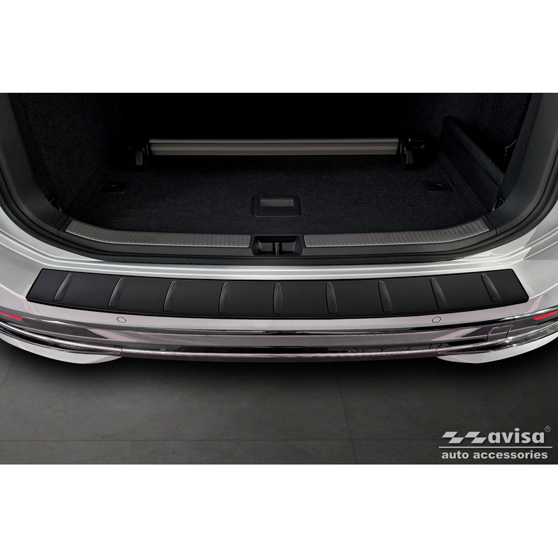 Matt Black Stainless Steel Rear bumper protector  Volkswagen Passat Variant (CJ5) 2023- 'Ribs'