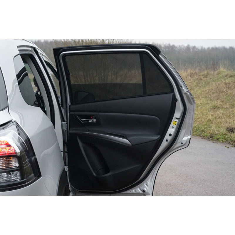 Set Car Shades  Suzuki S-Cross 5 doors 2022- (6-pieces)