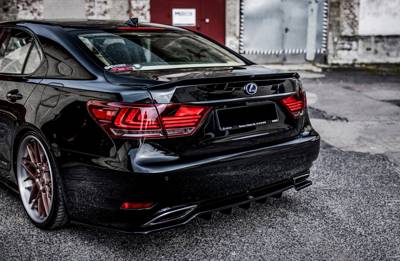 Achterspoilerlip Lexus LS Mk4 Facelift Glans Zwart Maxton