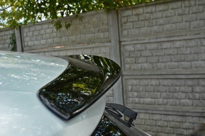 Spoiler cap Renault Megane 4 Hatchback Maxton Design glans zwart