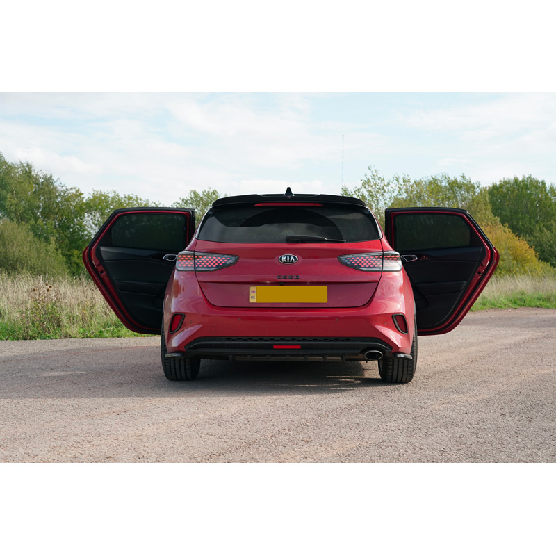 Set Car Shades (rear side doors)  Kia Cee'd (CD) 5 doors 2018- (2-pieces)