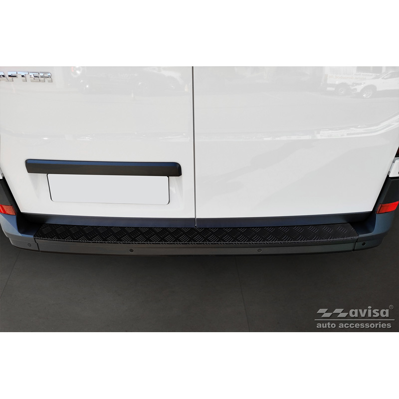 Matt Black Aluminum Rear bumper protector  Volkswagen Crafter & MAN TGE 2017- 'Riffled Plate'