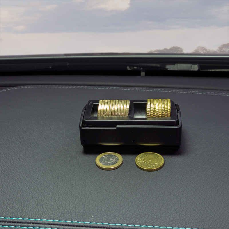 Universal compact coin holder 8,5x4,6x4,5cm