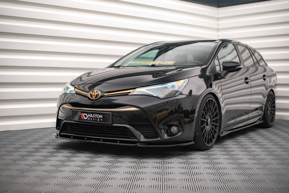 Voorspoiler V.2 toyota avensis MK3 Facelift glans zwart