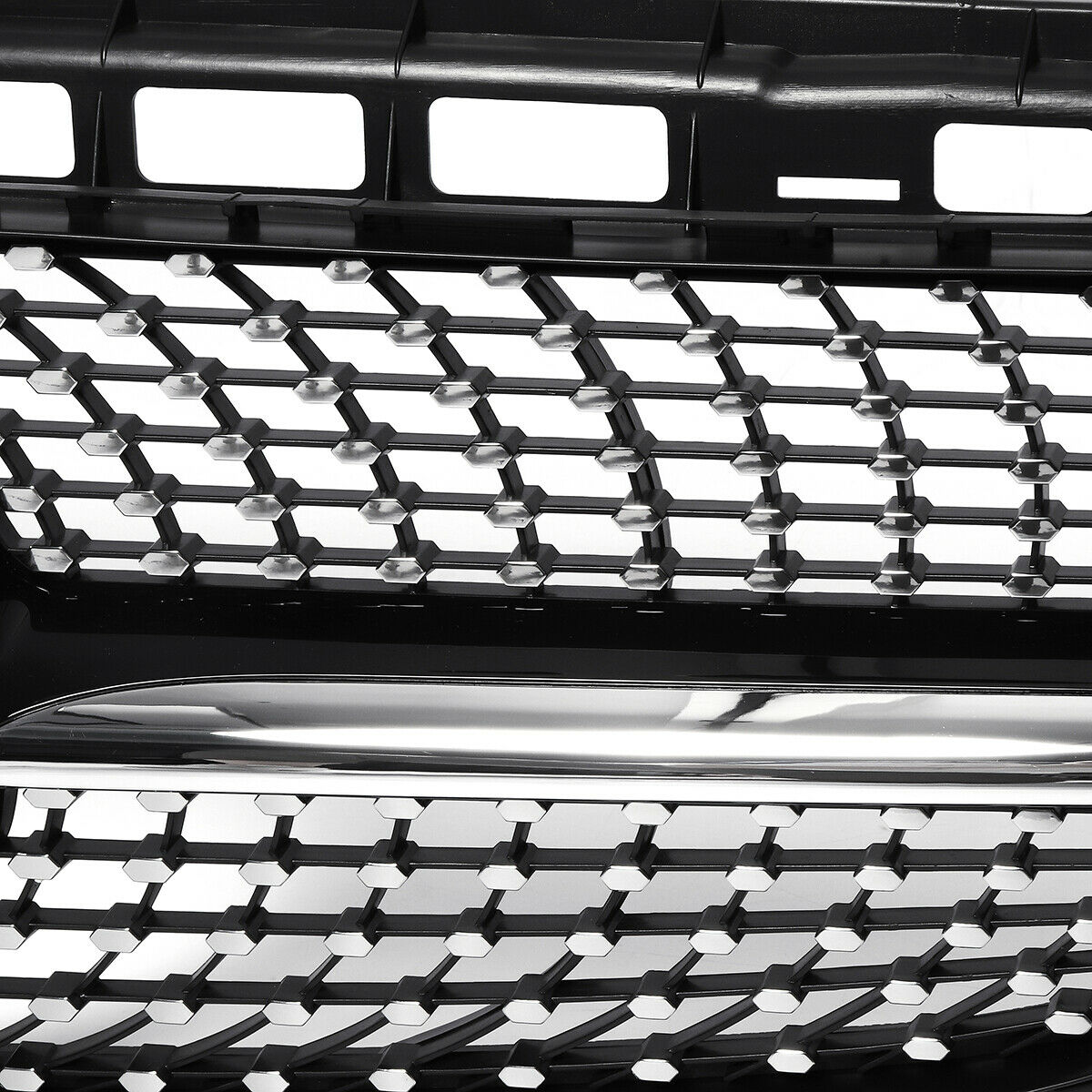 Grill Mercedes CLA C117 13-16 Diamond Zwart / Chroom