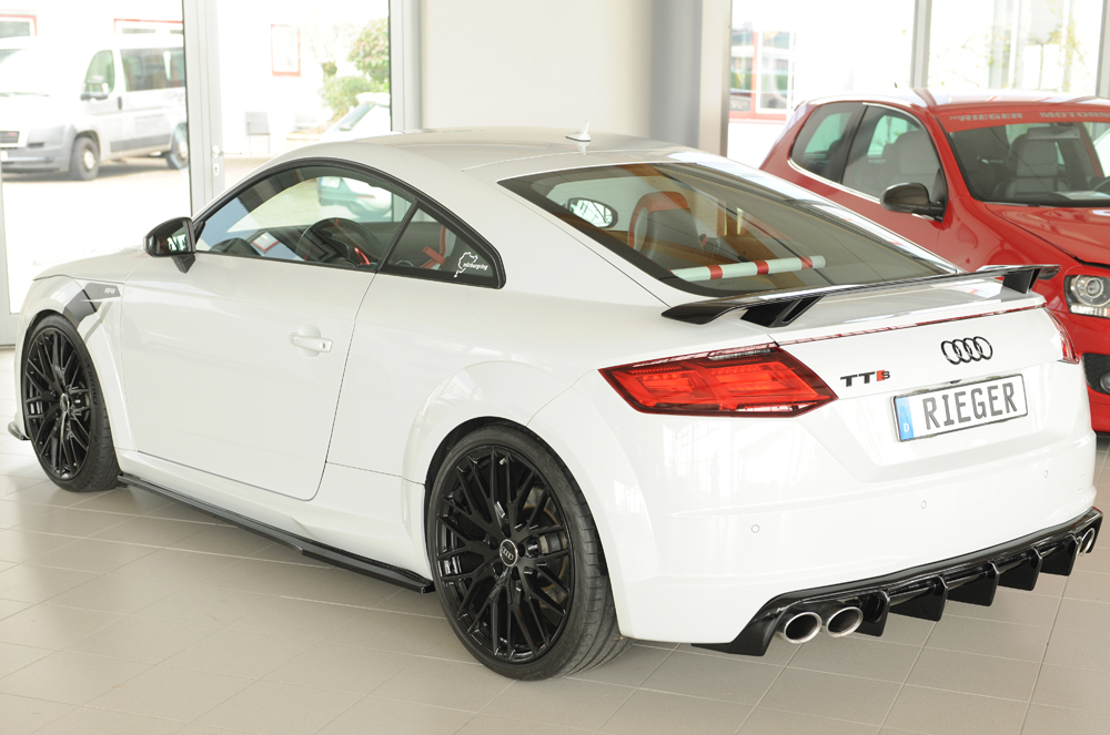 Zijskirts Audi TT S-Line / TTS Rieger Glans Zwart