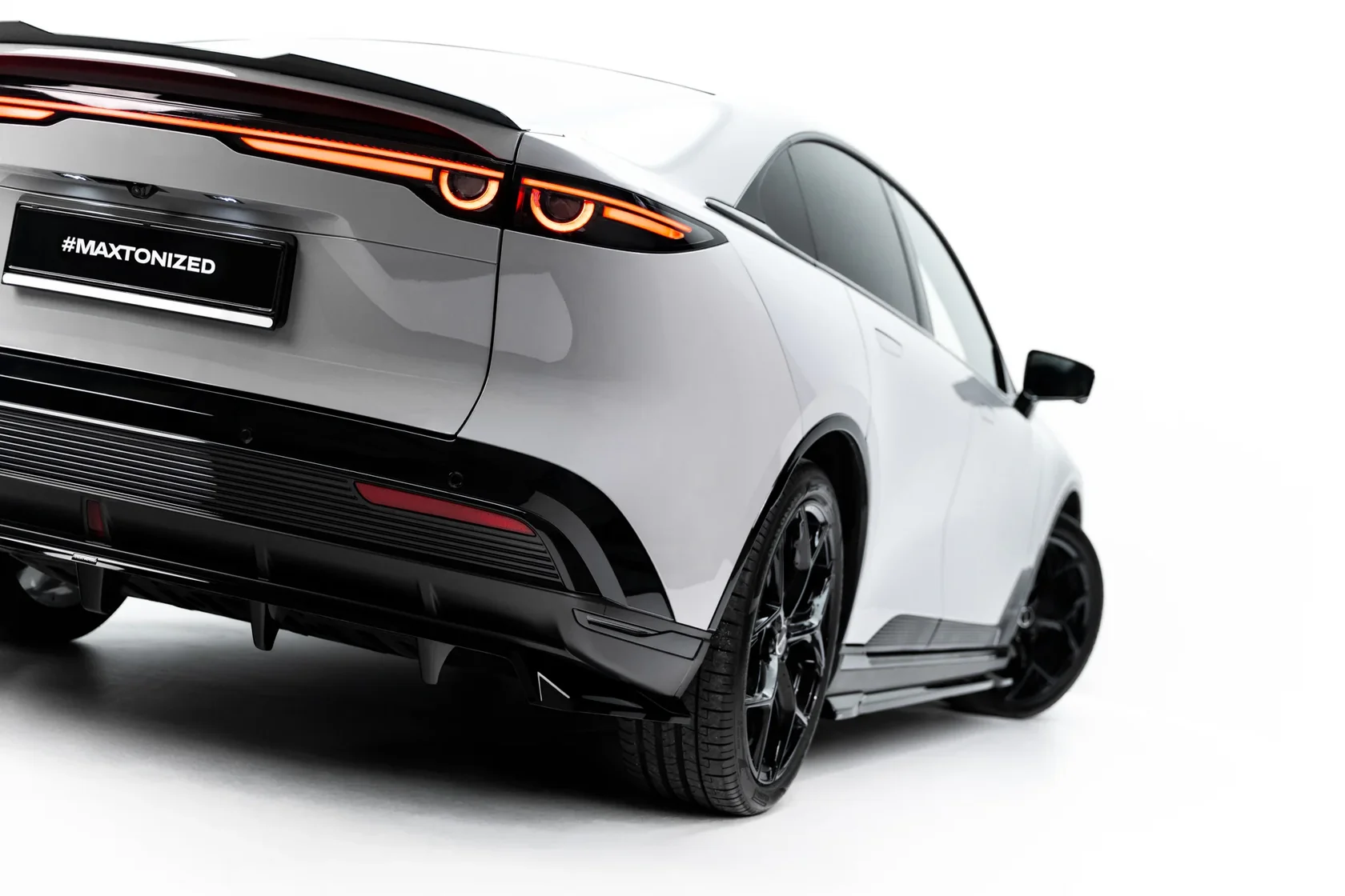 Bodykit passend voor Mazda 6e Mk1 Glans Zwart – Maxton Design
