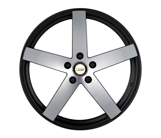 Deluxe Uros K Black Matt Polish 9x20 5x120 ET17 Velgen