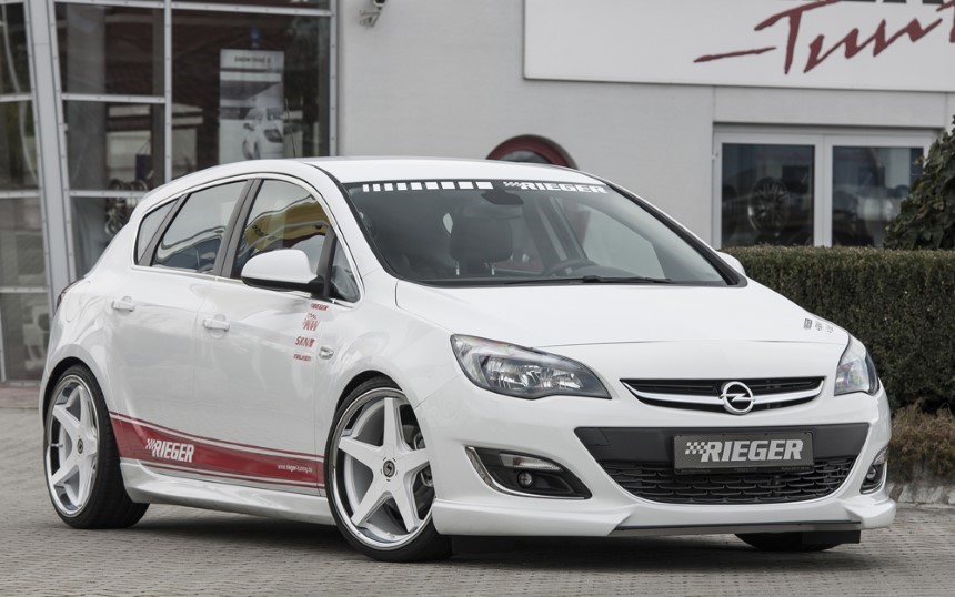 Spoilerzwaard Opel Astra J Rieger facelift