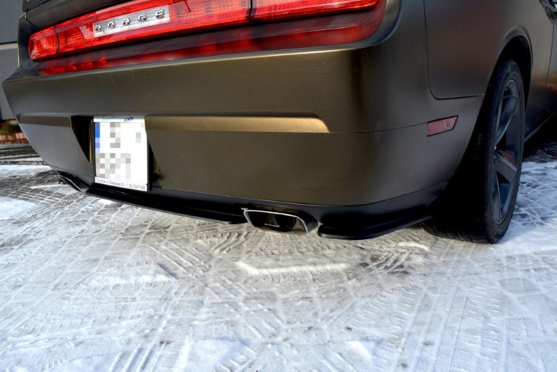 Centrale Achterspoiler Dodge Challenger MK3. Phase-I SRT8 Coupe (zonder verticale bars) Glanzend Zwa