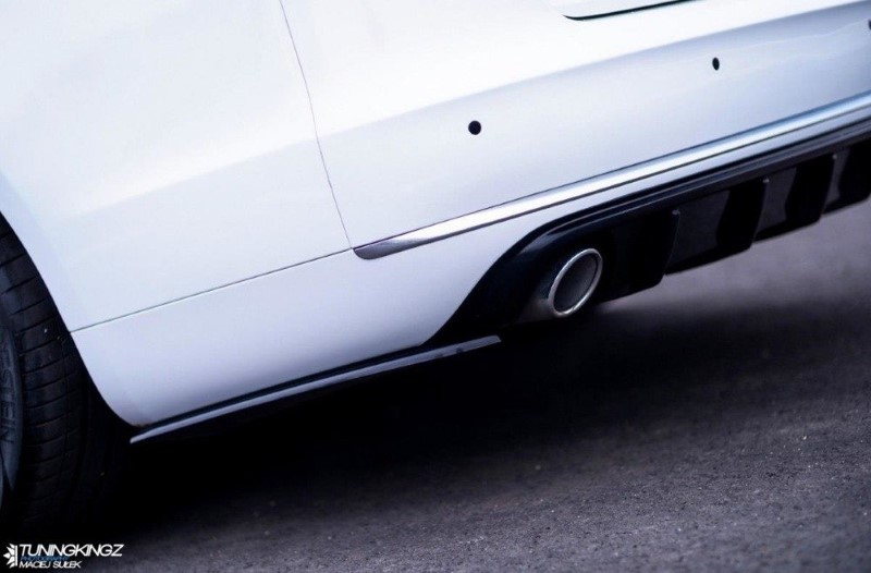 Achterzij Spoilers Audi A8 D4 Glanzend Zwart