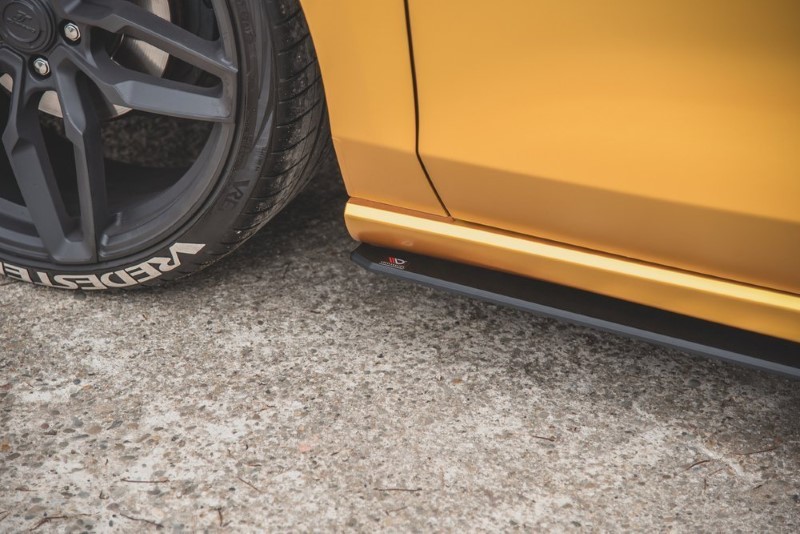 Duurzame Zijskirts Diffusers + Kleppen Ford Focus ST / ST-Line Mk4 (Racing) Glanzend Zwart