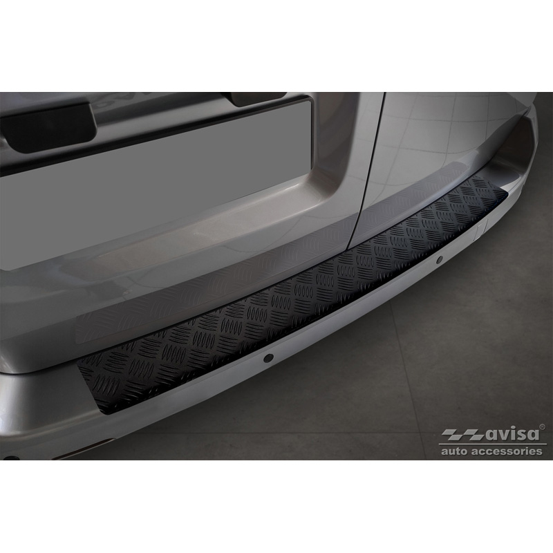 Matt Black Aluminum Rear bumper protector  Citroën Space Tourer & Jumpy 2016- / Peugeot Traveller & Expert 2016- / Toyota Proace Verso 2016- / Opel Vivaro & Zafira Life 2019- (models with painted bumper top) 'Riffled Plate'
