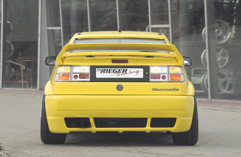 Achterspoiler met zij aanzetten 3-delig VW Corrado Polyester Rie