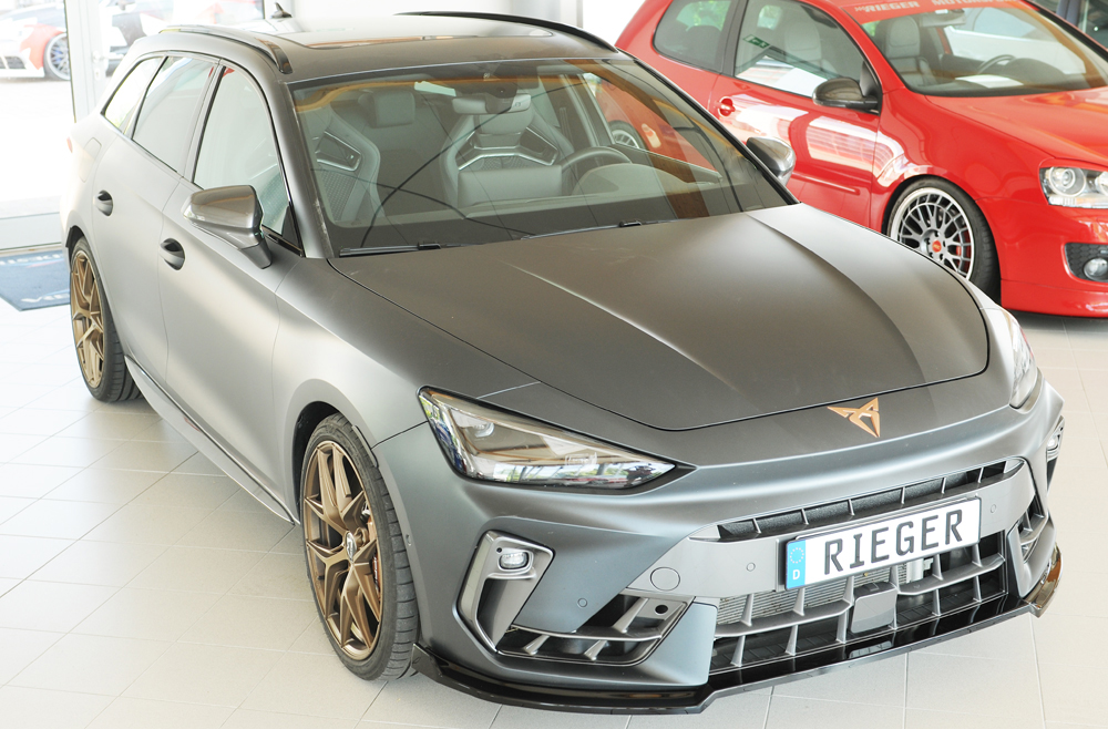 Voorspoiler voor Originele Cupra León KL (06.24-) glans zwart