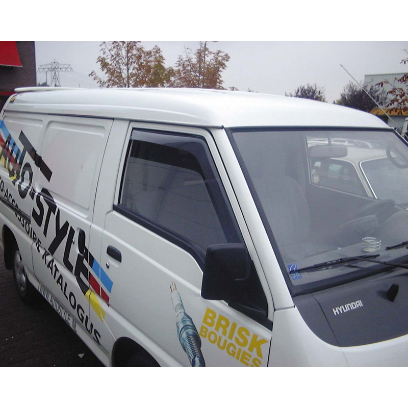 Zijwindschermen  Hyundai H1 5 deurs 2006-2007