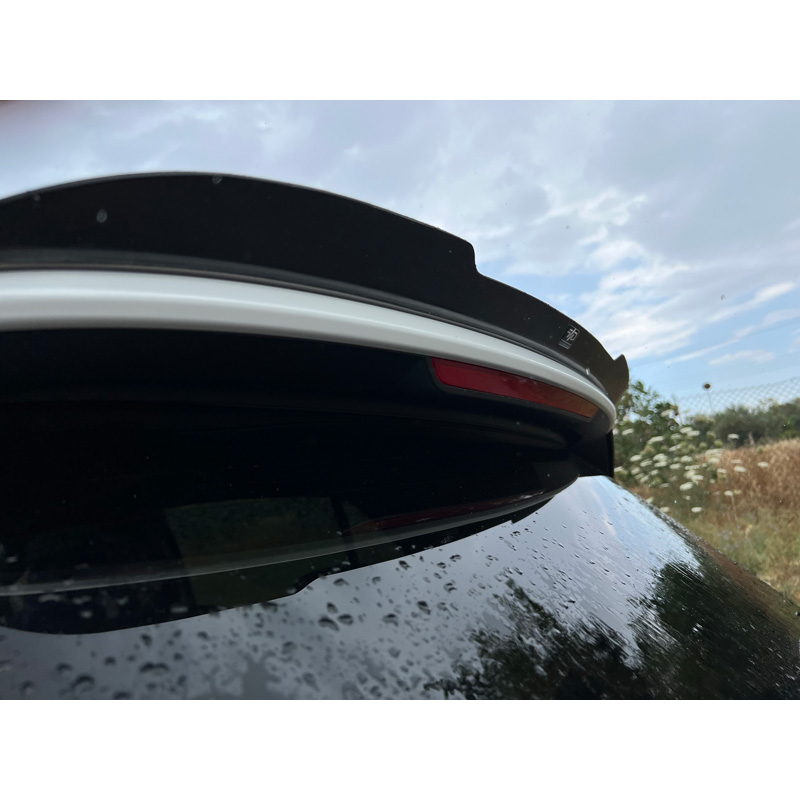 Dakspoiler (Spoiler Cap)  Volkswagen Golf VIII (CD1) GTI / R 2020- (ABS Glanzend zwart)