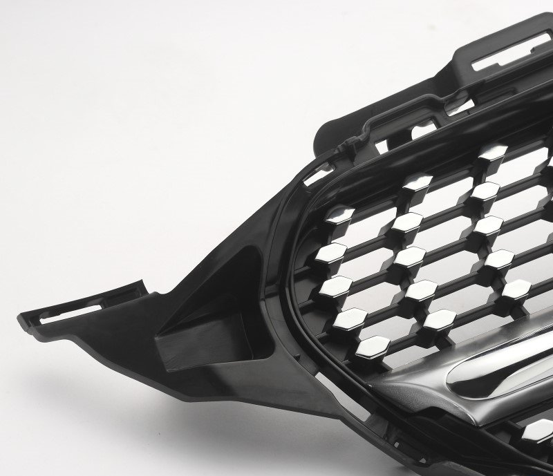 Grill Mercedes W205 13-18 Diamond Glanzend/Chroom