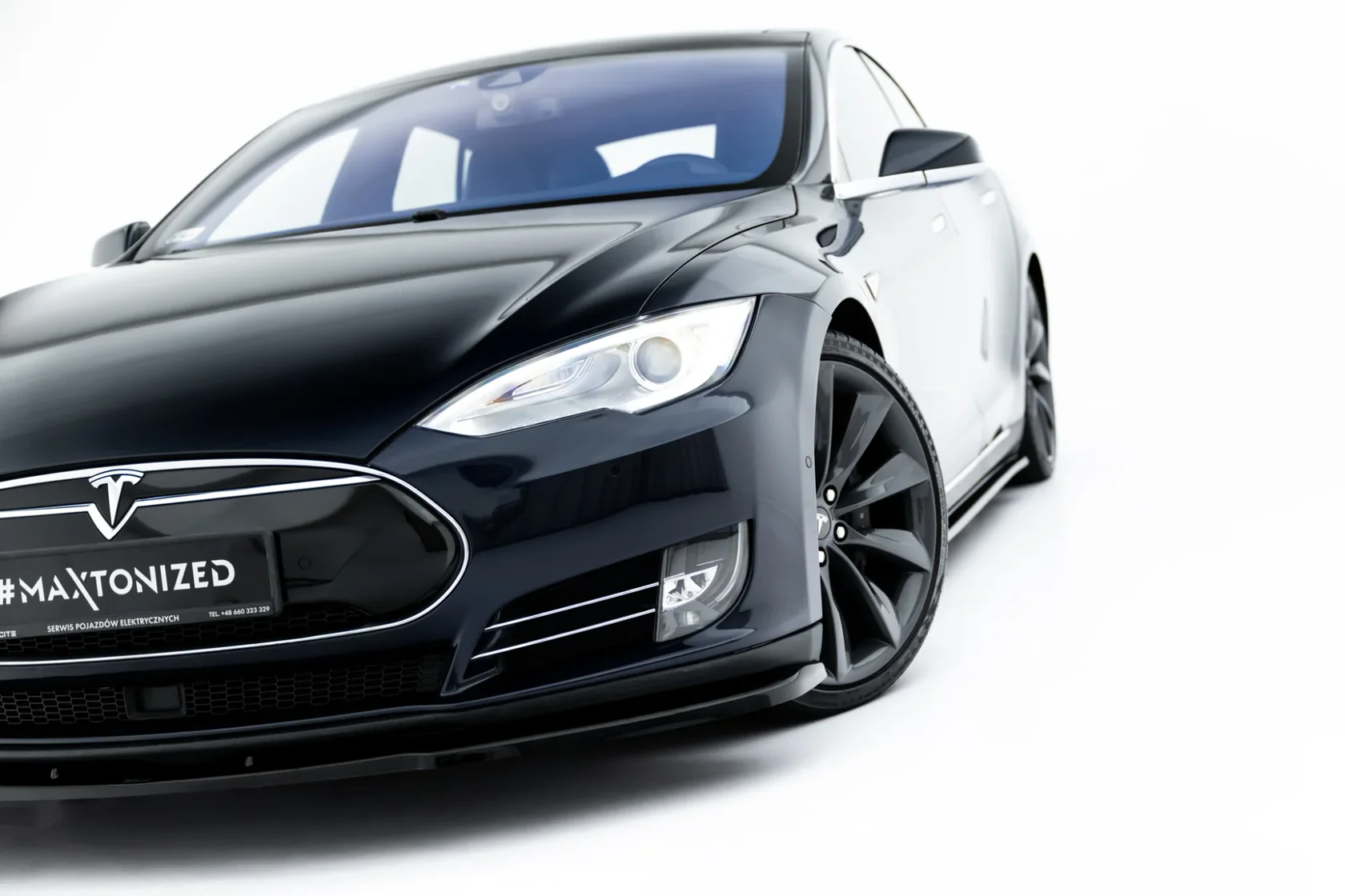 Voorspoiler V.1 Tesla Model S Mk1 Maxton Glans Zwart