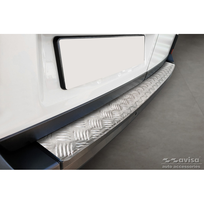 Stainless Steel Rear bumper protector  Volkswagen Crafter & MAN TGE 2017- 'Riffled' ('XL'-version)