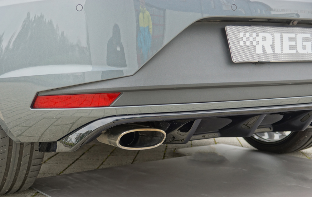 Achterbumper Diffusor Rieger Glossy Black Seat Leon Cupra 5F 14-17
