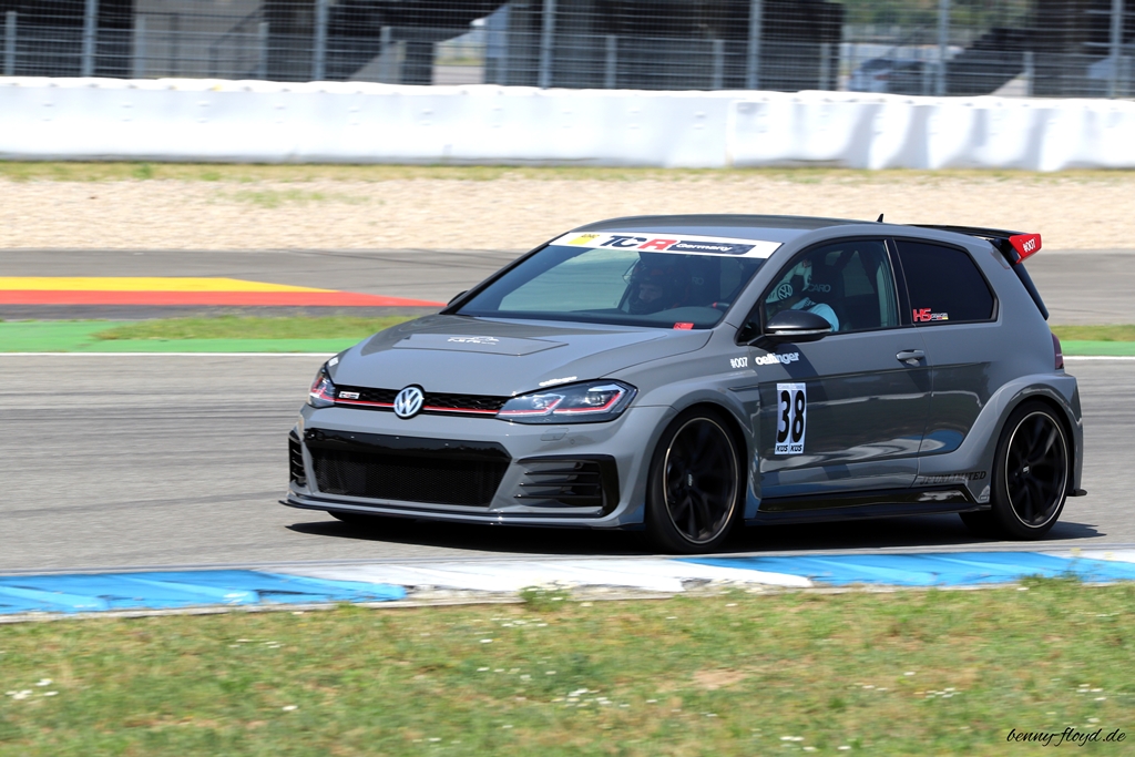 Bodykit Oettinger VW Golf 7 TCR Street