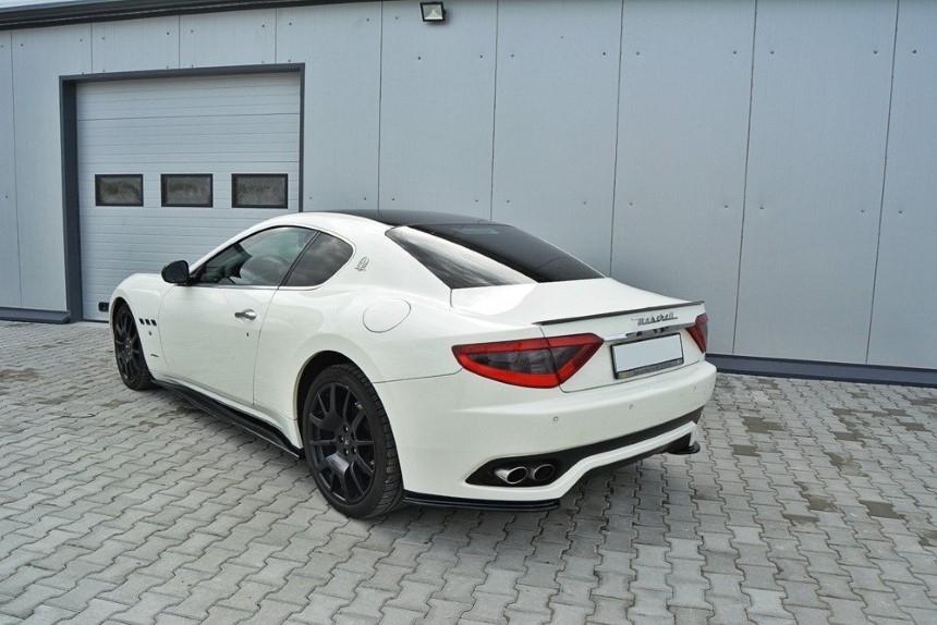 Zijskirts Maserati Granturismo Maxton Glans Zwart