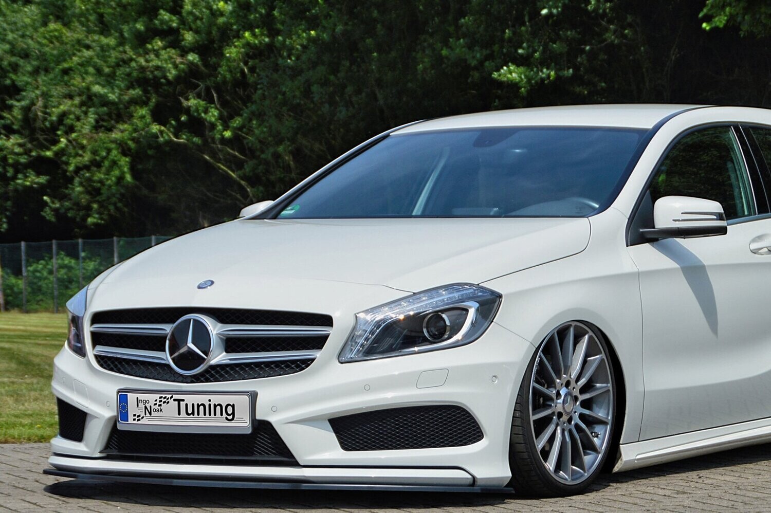 Voorspoilerlip ABS Mercedes A AMG-Line W176 met ABE
