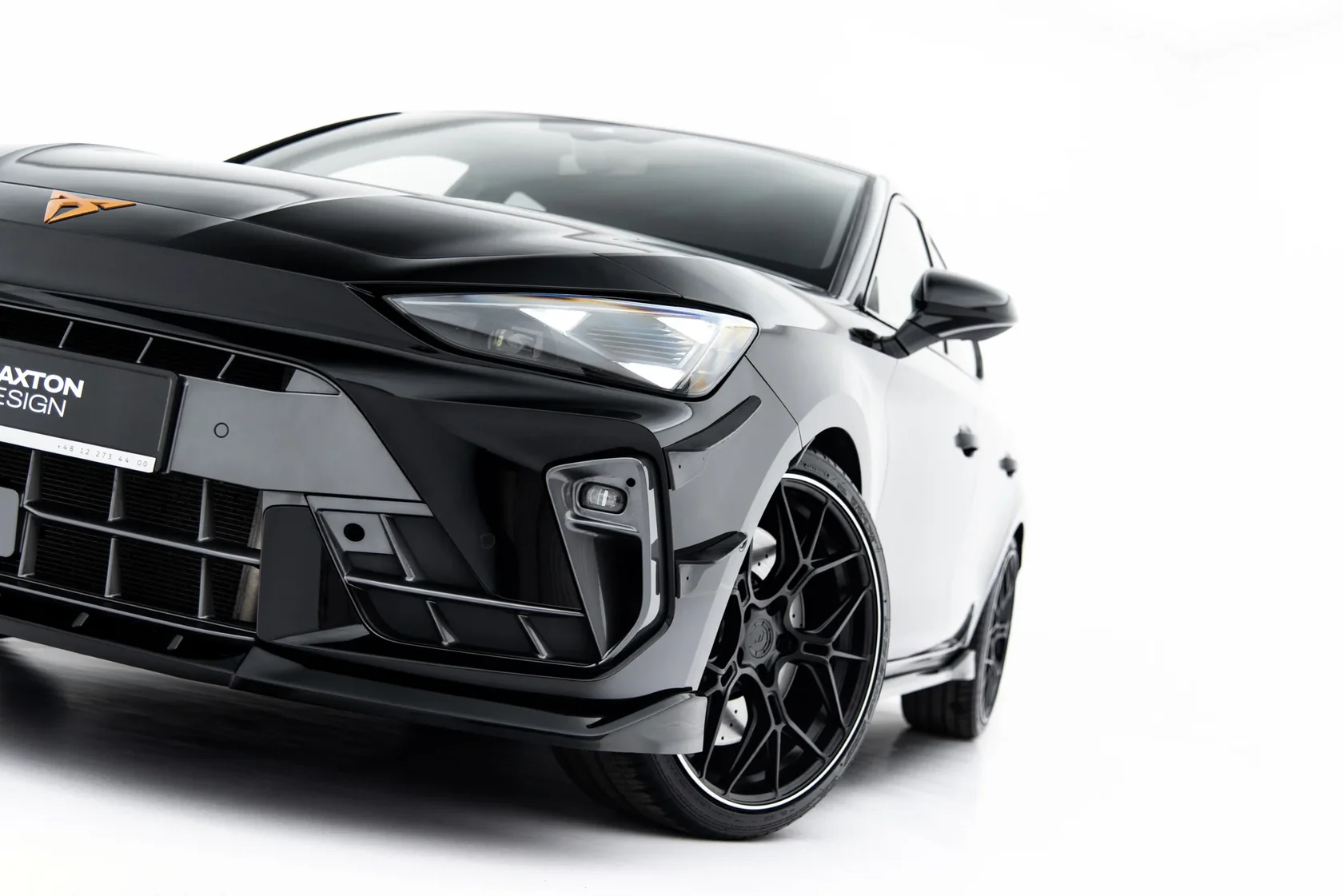 Voorspoiler Cupra Leon ST / Hatchback Mk1 Facelift V.1 Glans Zwart