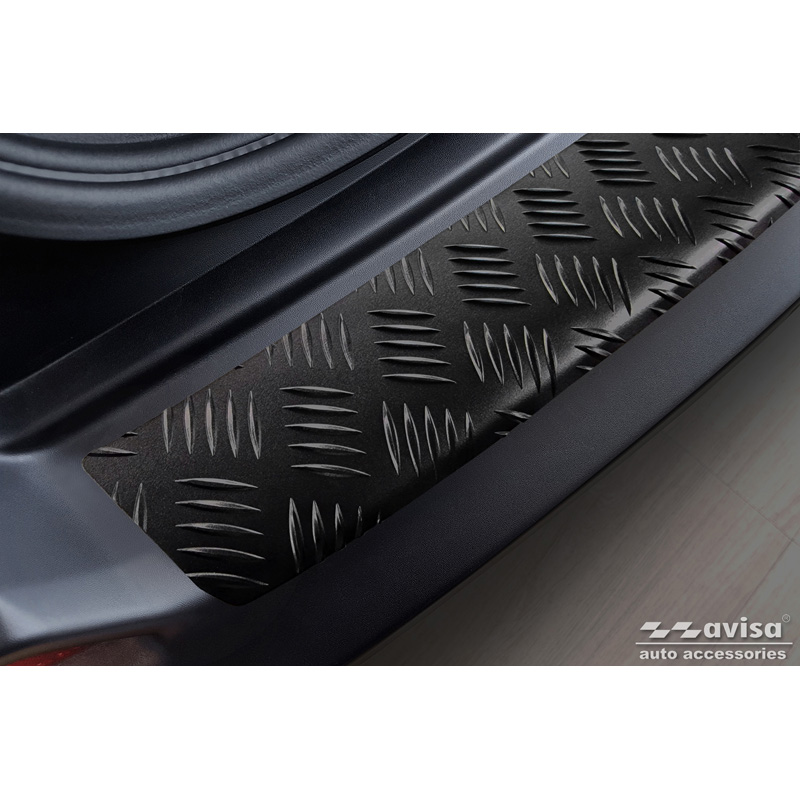 Matt Black Aluminum Rear bumper protector  Jeep Cherokee Facelift 2018- 'Riffled Plate'