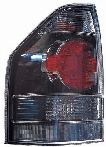 Achterlicht rechts PAJERO 07->> 3 DEURS