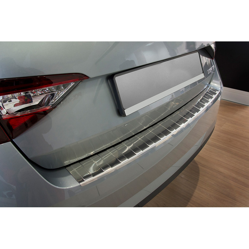 RVS Achterbumperprotector  Skoda Superb Liftback 2015-2019 & 2019- 'Ribs'