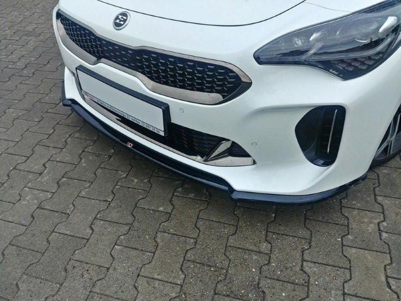 Voorspoiler KIA Stinger GT V.1 Glanzend Zwart