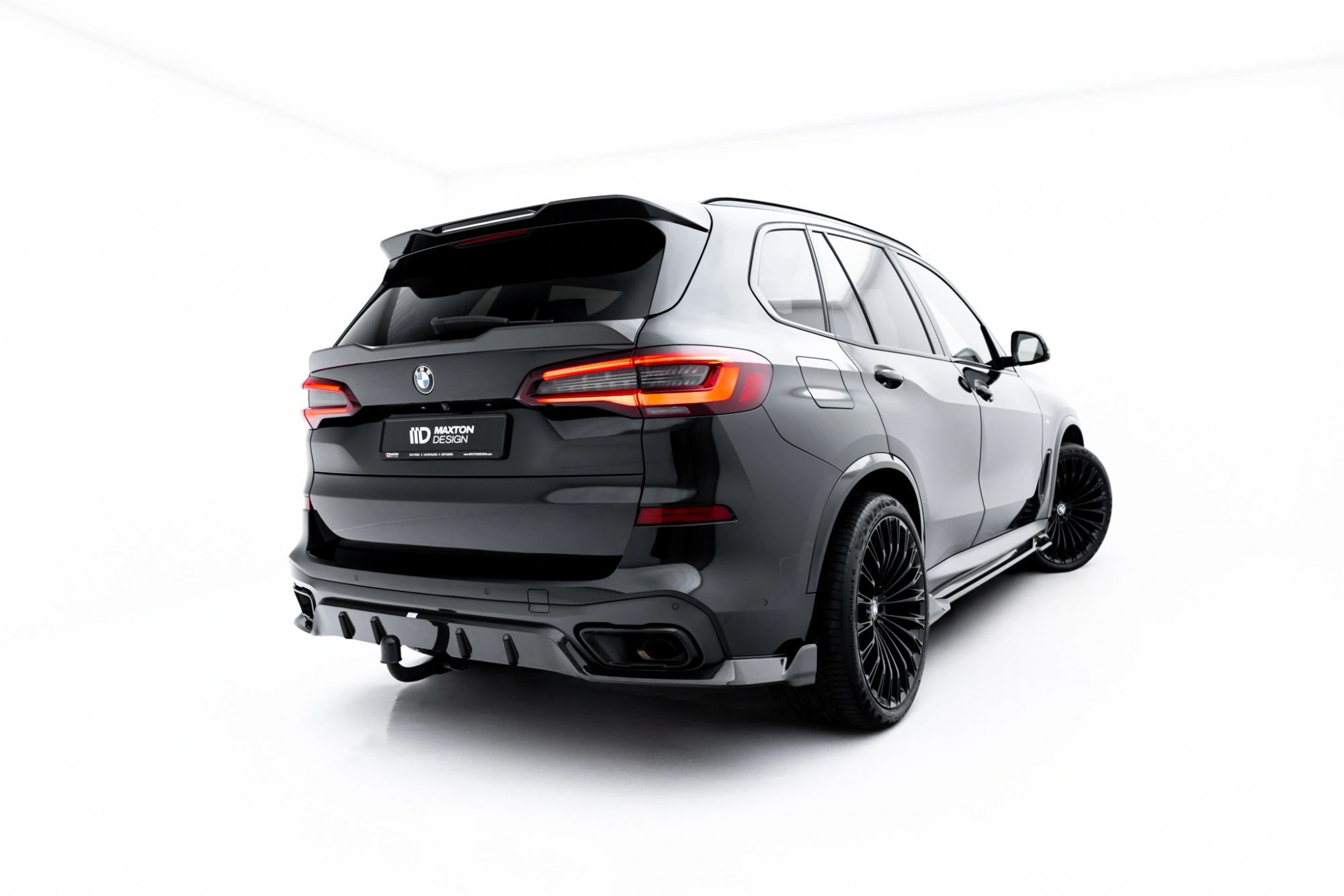 Prepreg Carbon Fiber Rear Diffuser BMW X5 M-Pack G05 (2018–2023)