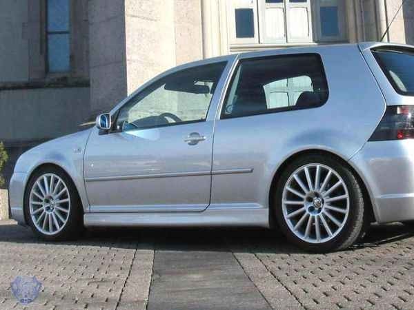 Zijskirts VW Golf IV 2 deurs R32 SRS TEC