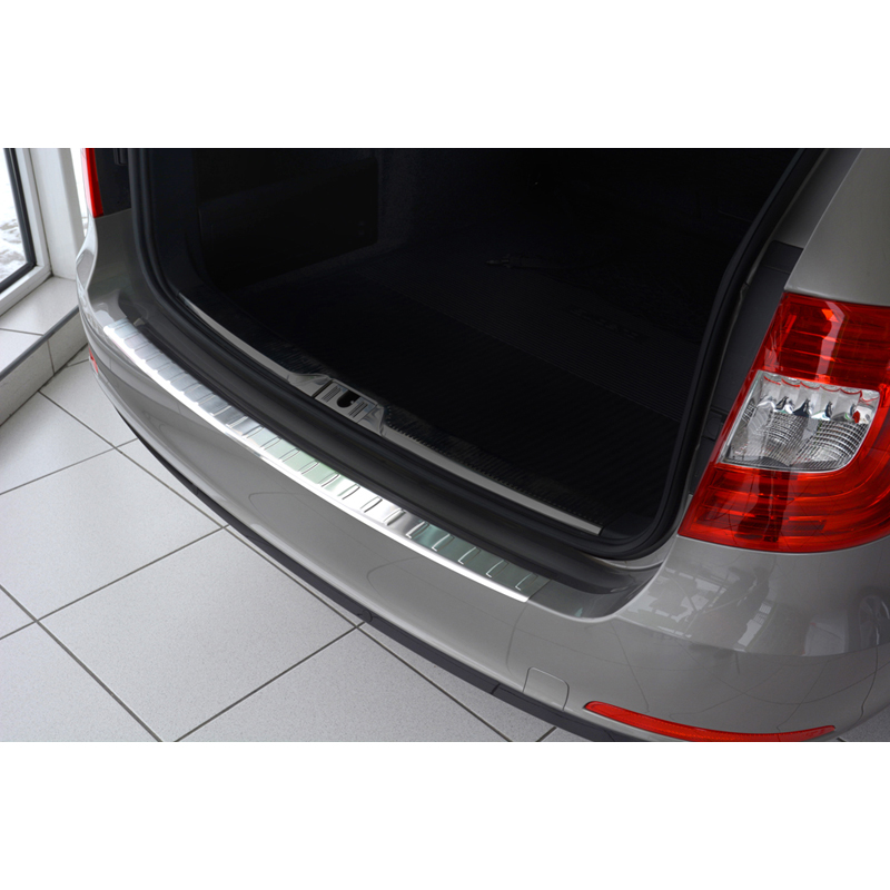 RVS Achterbumperprotector  Skoda Superb Combi 2013-2015 'Ribs'