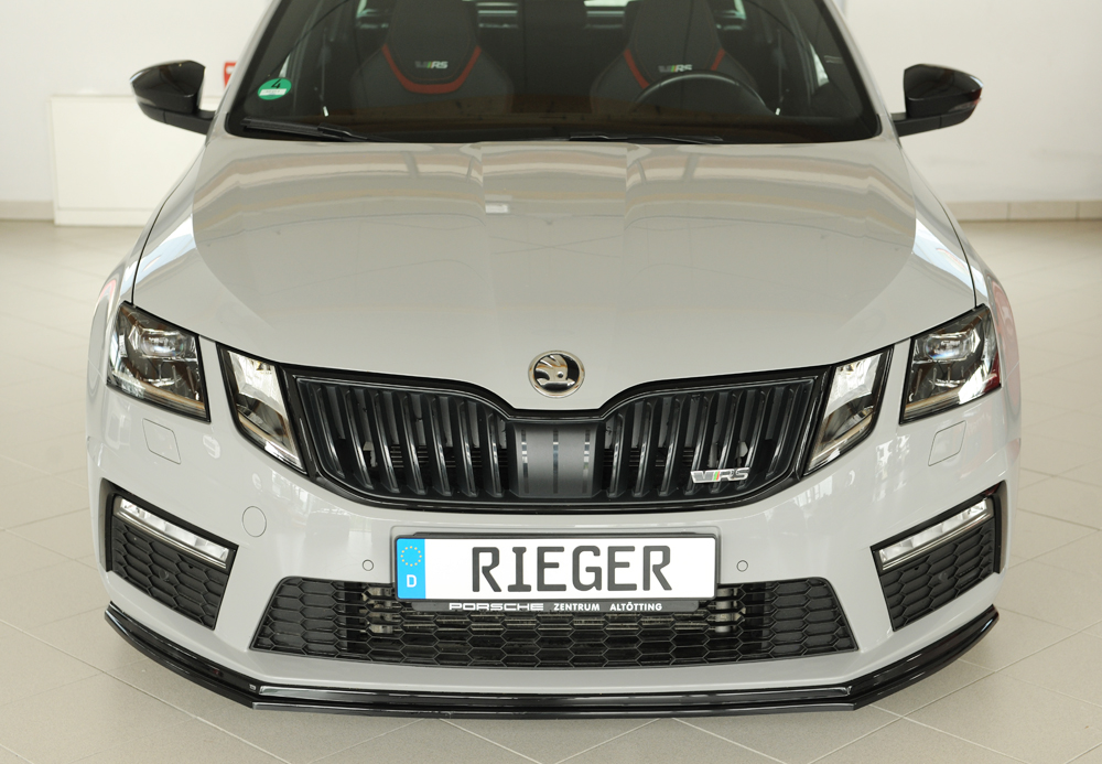 Voorspoiler Skoda Octavia RS 5E Rieger Glans Zwart
