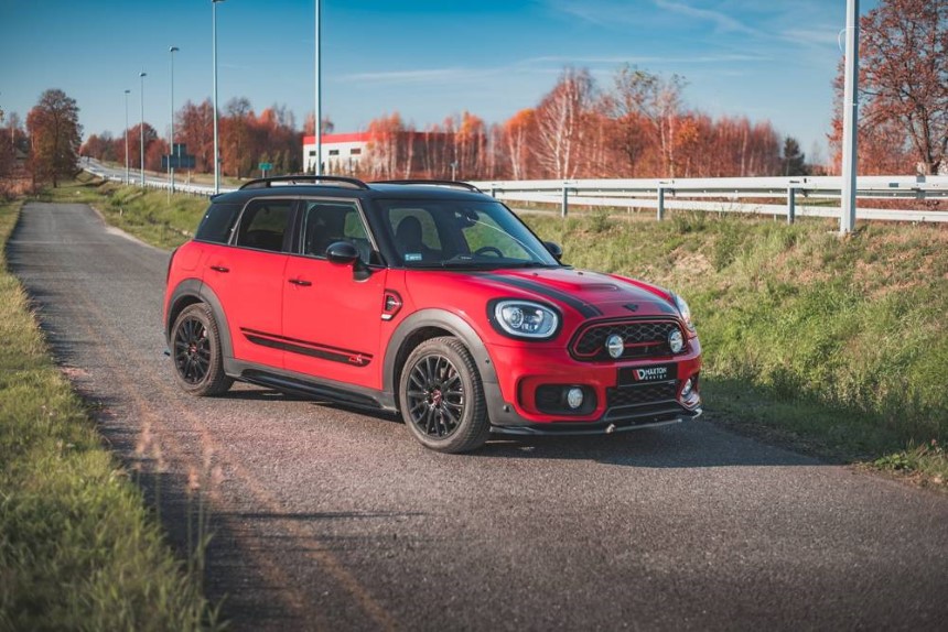Zijskirts Mini Countryman F60 Maxton Design glans zwart