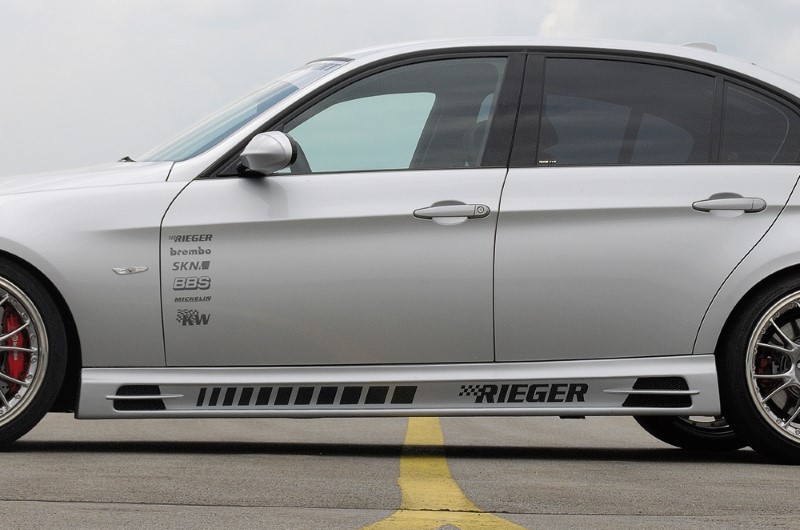 Sideskirts BMW E60 with 2 schacht and 2 uitsnedes Rieger