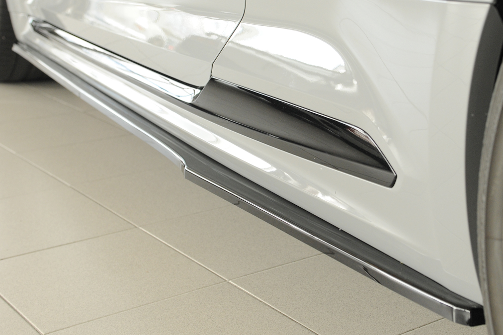 Zijskirts Audi RS5 B9/F5 Rieger Glans Zwart