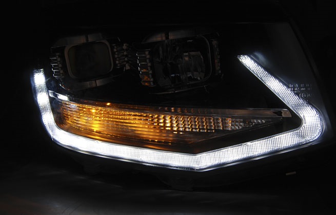 Headlights VW T6 Multivan/Transporter Tube DRL Black