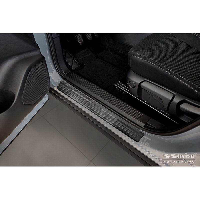 Avisa Zwart RVS Instaplijsten  Nissan Qashqai III 2021-2024 & Facelift 2024- - 'Lines' - 4-delig