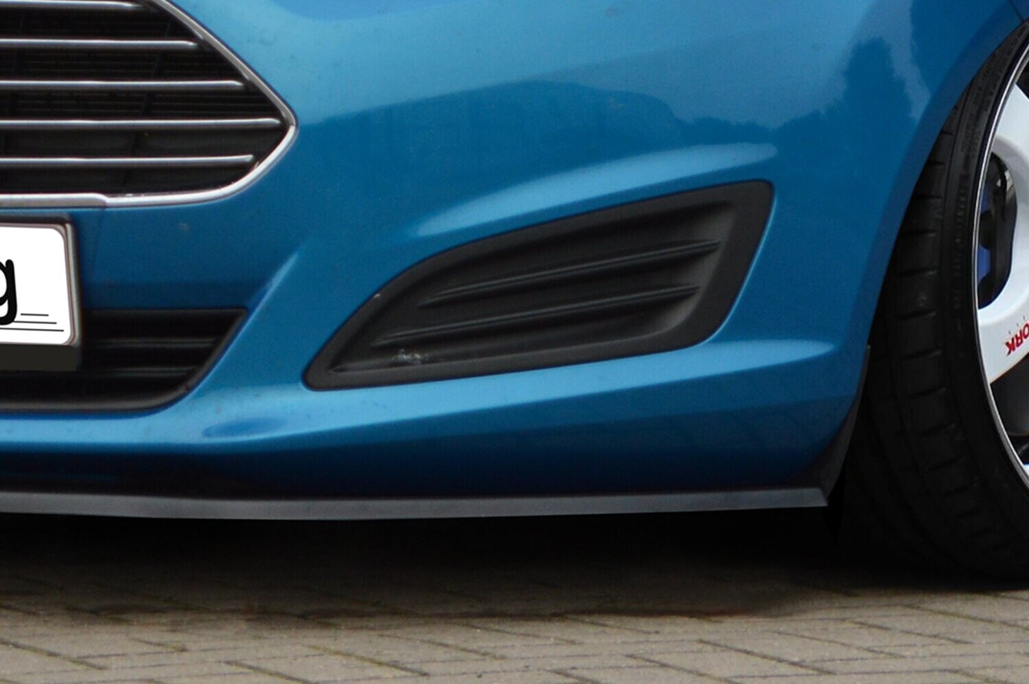 Voorspoiler lip Ford Fiesta JA8 09/2012+