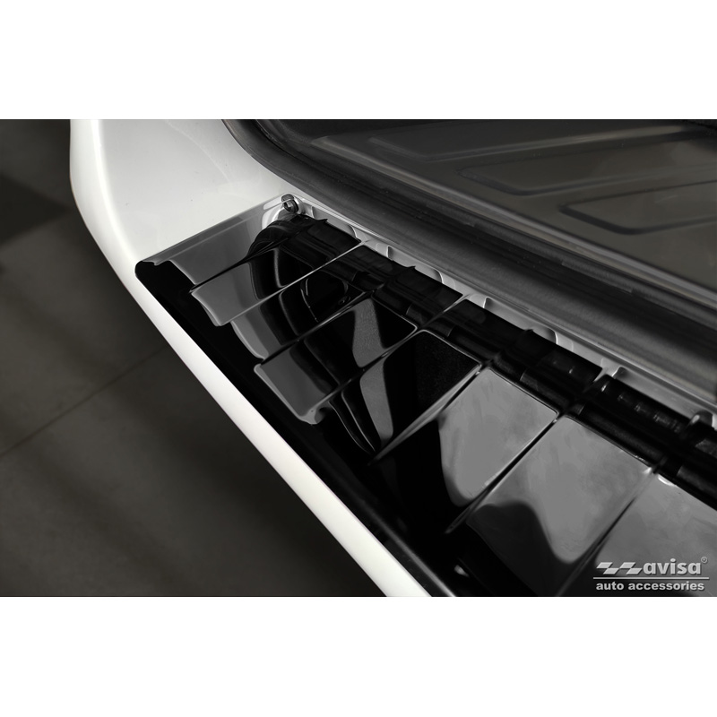 Black Mirror Stainless Steel Rear bumper protector  Mercedes Vito / V-Class 2014-2019 & Facelift 2019- 'Ribs' 'XL'