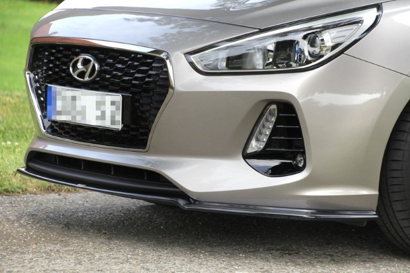 Voorspoiler Hyundai i30 MK3 Hatchback V.1 Glanzend Zwart