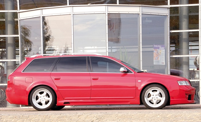 Zijskirts Audi A6 4B Rieger met uitsnede