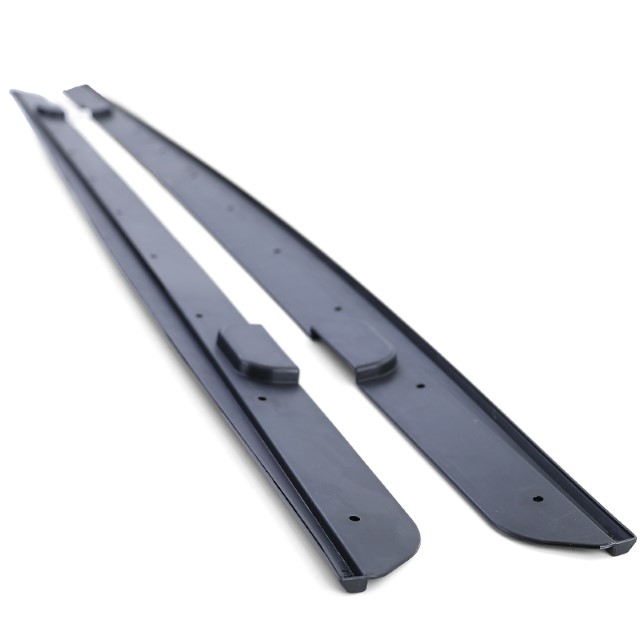 Zijskirts BWM 1 Serie F22/F23 13-17 Sport Glans Zwart