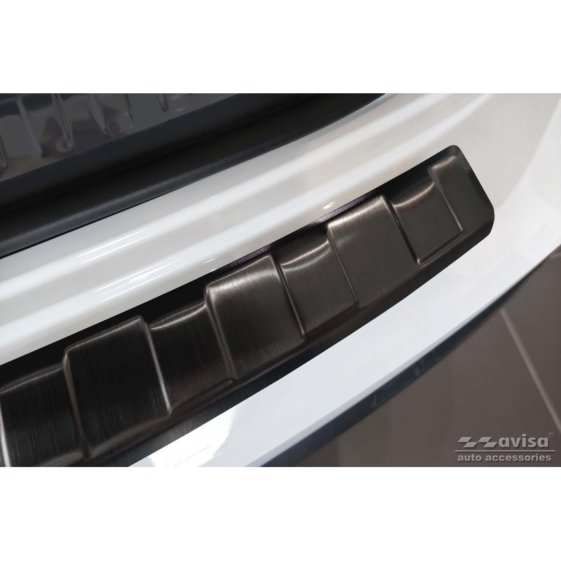 Black Stainless Steel Rear bumper protector  Audi Q3 II 2019- incl. S-Line 'Ribs'