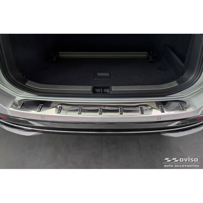 Stainless Steel Rear bumper protector  Volkswagen Passat Variant (CJ5) incl. R-Line & Hybrid 2024- 'STRONG EDITION'